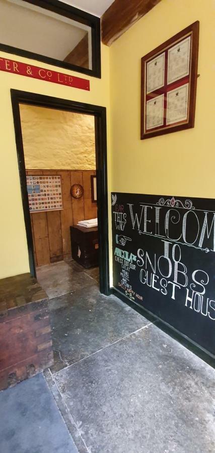 Snobs And Rebels Apartments シェフツベリー エクステリア 写真